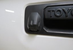 2022 Toyota Tacoma - Image 18