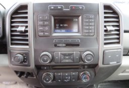 2017 Ford Super Duty F-250 SRW - Image 35