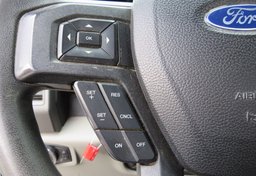 2017 Ford Super Duty F-250 SRW - Image 42