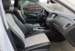 2020 Infiniti QX60 - Image 29