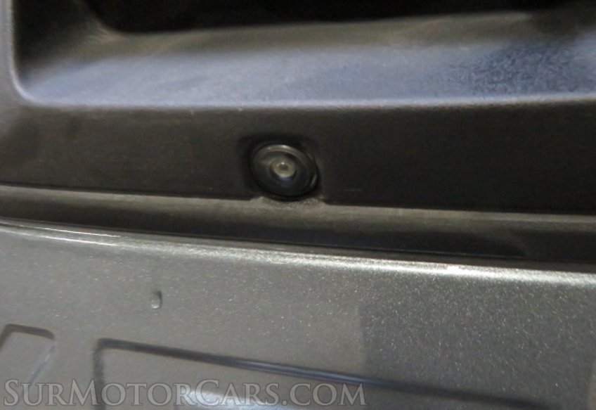 2022 Chevrolet Colorado - Image 13