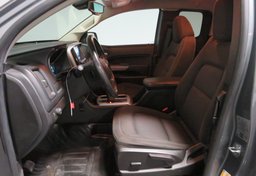 2022 Chevrolet Colorado - Image 24