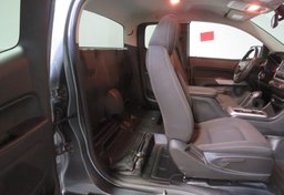 2022 Chevrolet Colorado - Image 28