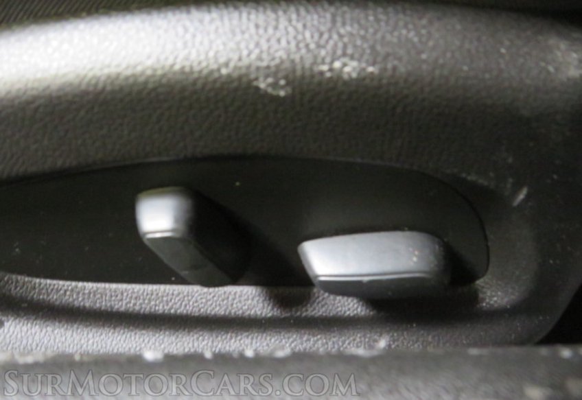 2021 Chevrolet Camaro - Image 36