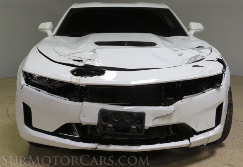 2021 Chevrolet Camaro - Image 12
