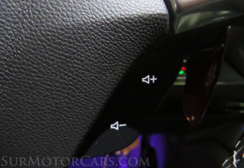 2021 Chevrolet Camaro - Image 28