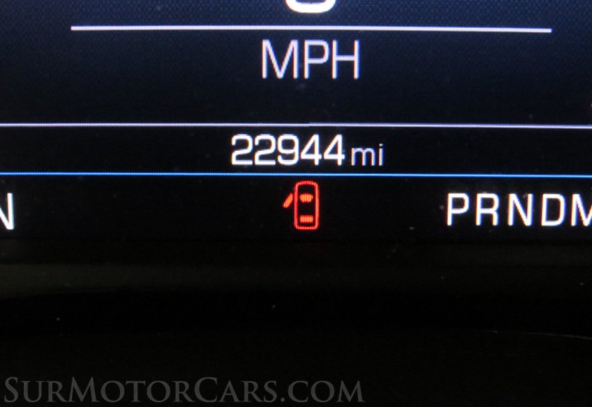 2021 Chevrolet Camaro - Image 31