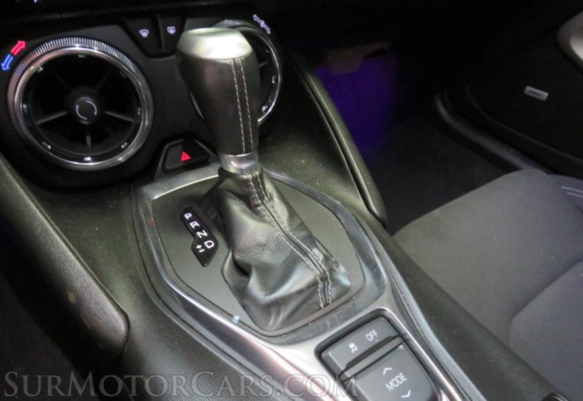 2021 Chevrolet Camaro - Image 35