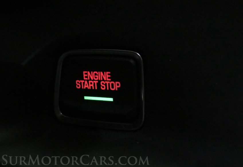 2021 Chevrolet Camaro - Image 32