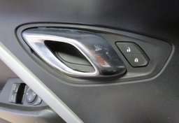 2021 Chevrolet Camaro - Image 37