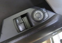 2021 Chevrolet Camaro - Image 38