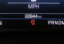 2021 Chevrolet Camaro - Image 31