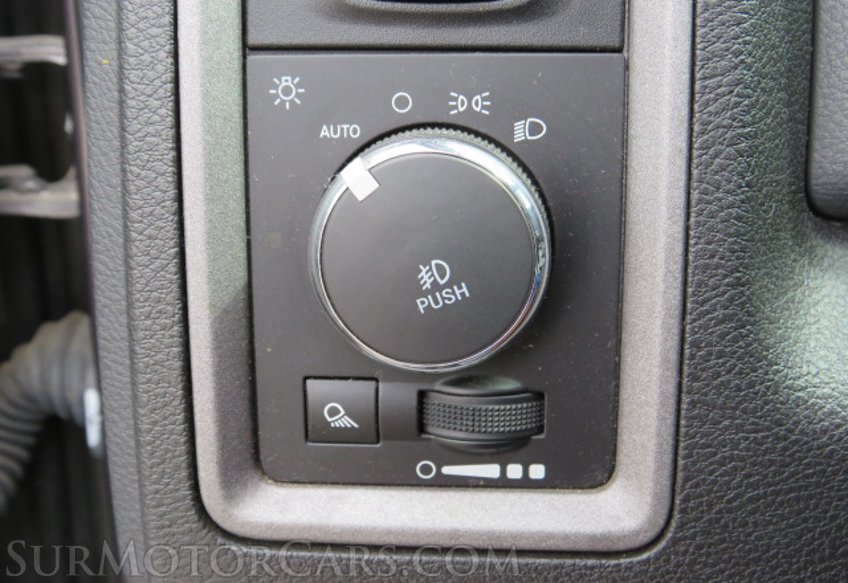 2017 Ram 1500 - Image 36