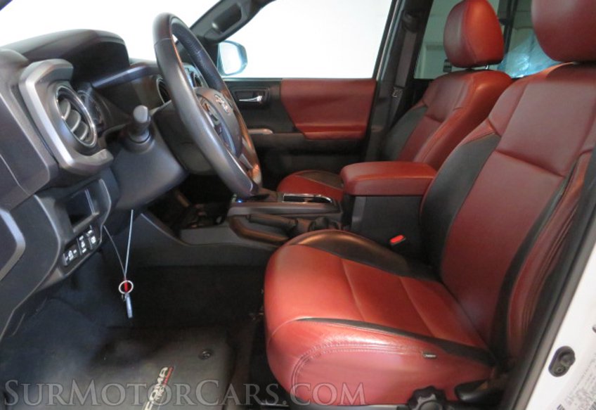 2017 Toyota Tacoma - Image 26