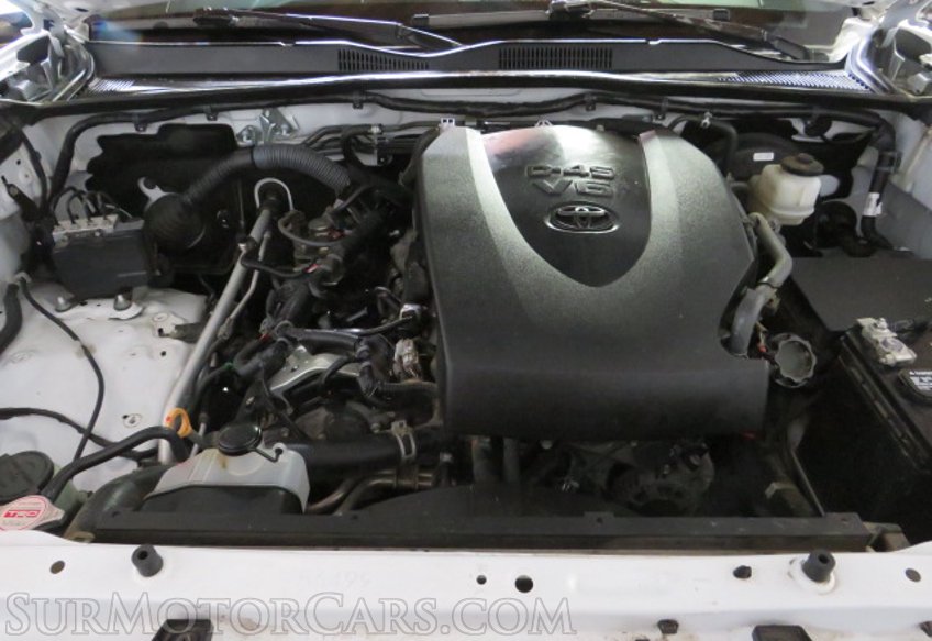 2017 Toyota Tacoma - Image 49