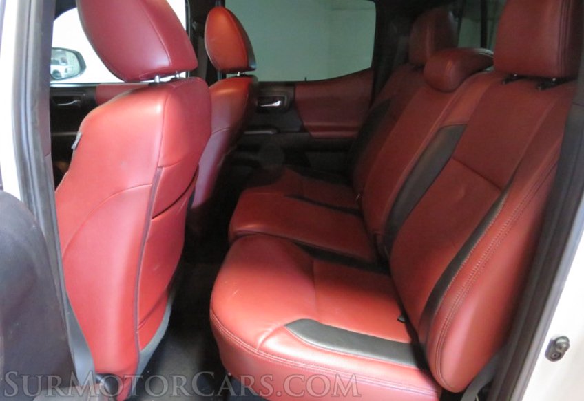 2017 Toyota Tacoma - Image 30