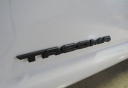 2017 Toyota Tacoma - Image 20