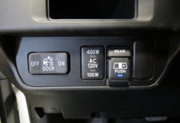 2017 Toyota Tacoma - Image 40