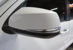 2017 Toyota Tacoma - Image 16