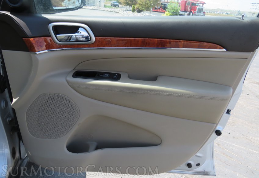 2012 Jeep Grand Cherokee - Image 47