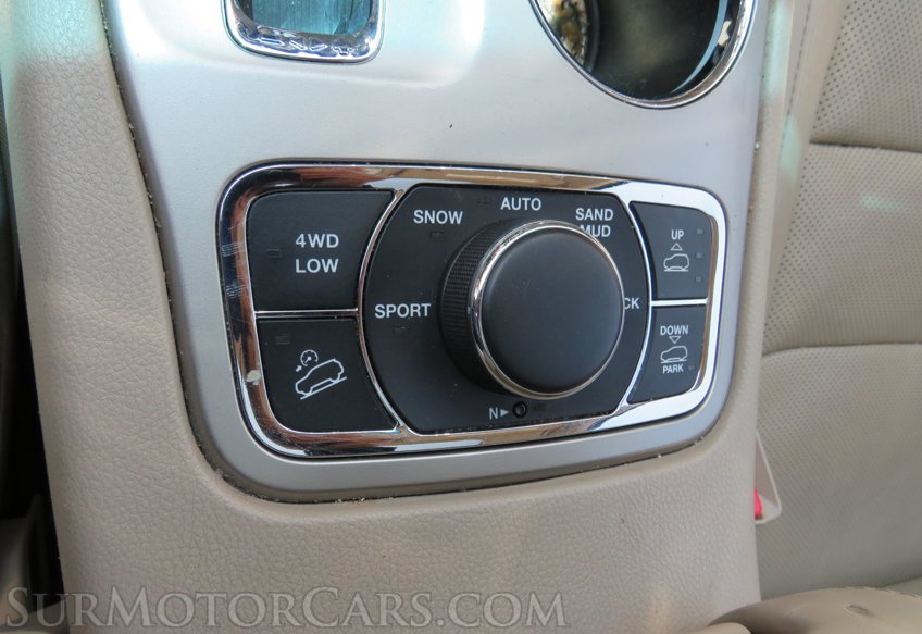 2012 Jeep Grand Cherokee - Image 39