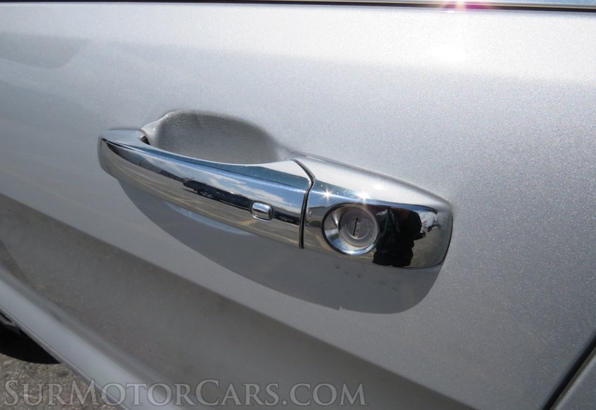 2012 Jeep Grand Cherokee - Image 15