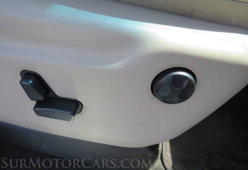 2012 Jeep Grand Cherokee - Image 43