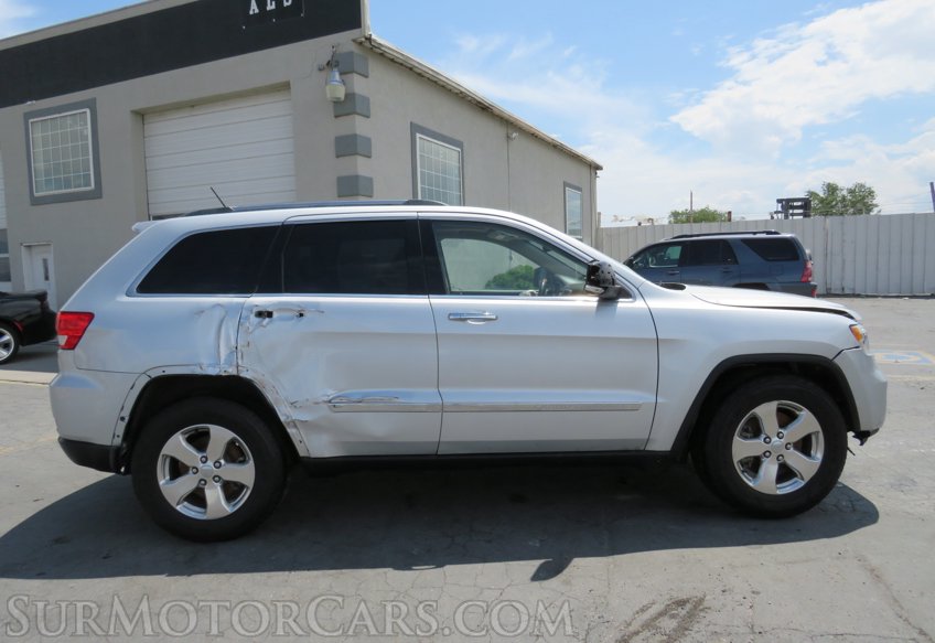 2012 Jeep Grand Cherokee - Image 10