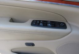 2012 Jeep Grand Cherokee - Image 46