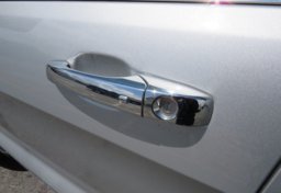 2012 Jeep Grand Cherokee - Image 15
