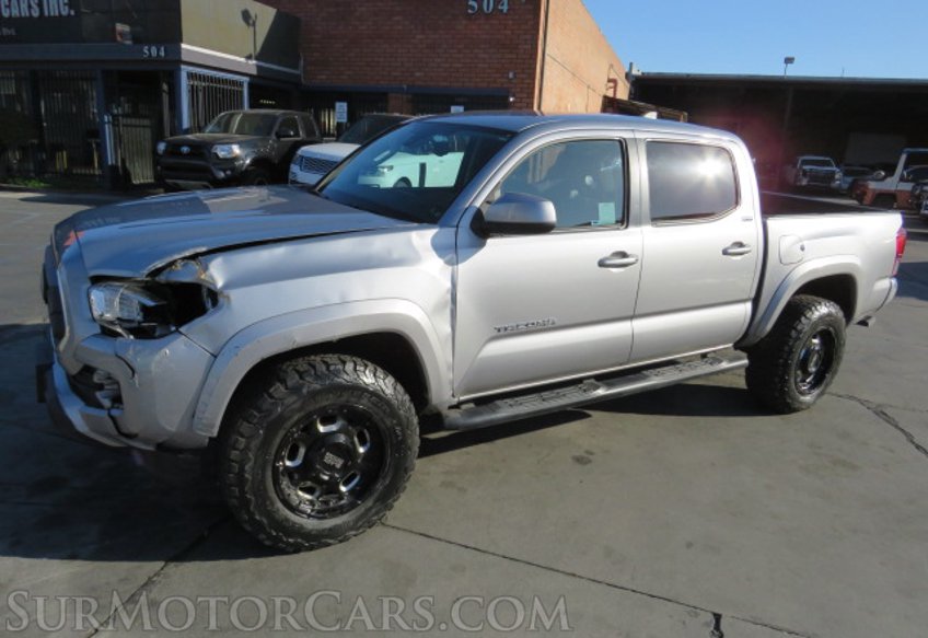 2020 Toyota Tacoma - Image 6