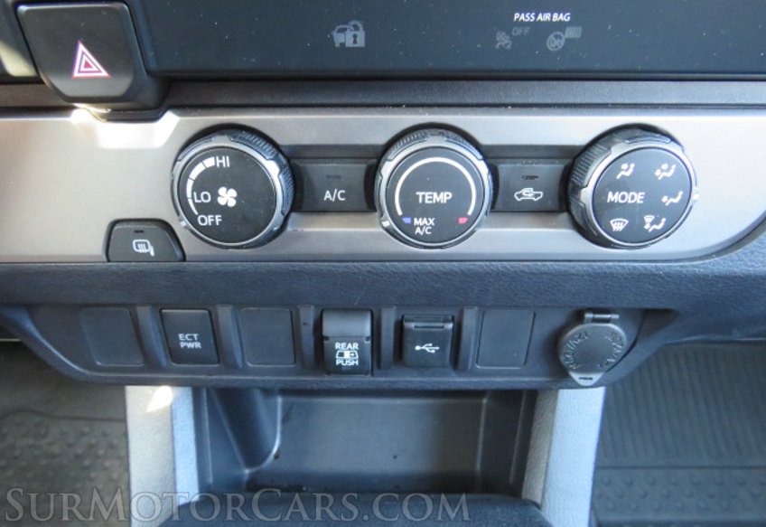 2020 Toyota Tacoma - Image 15