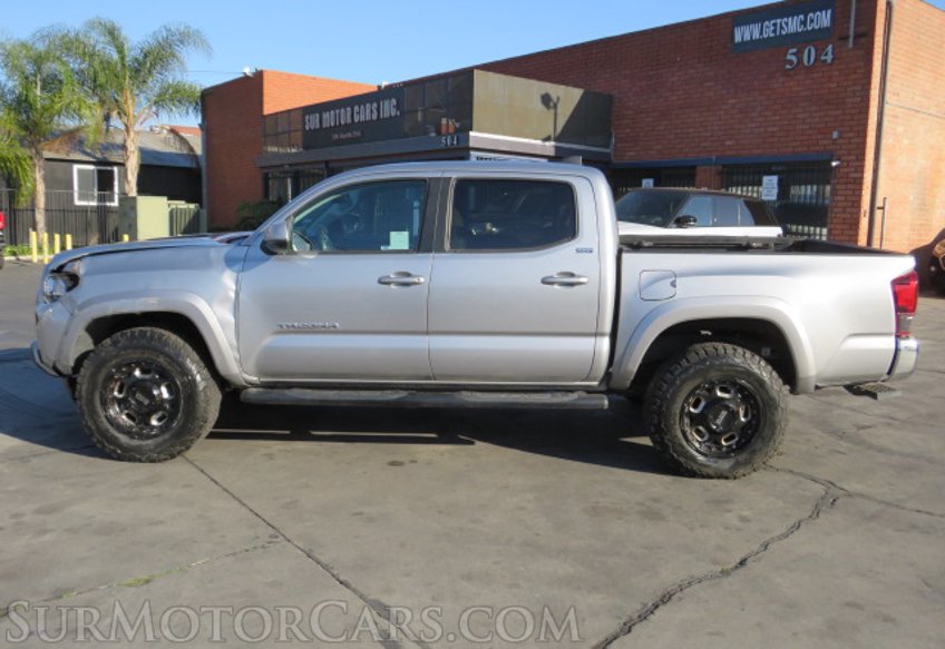 2020 Toyota Tacoma - Image 9
