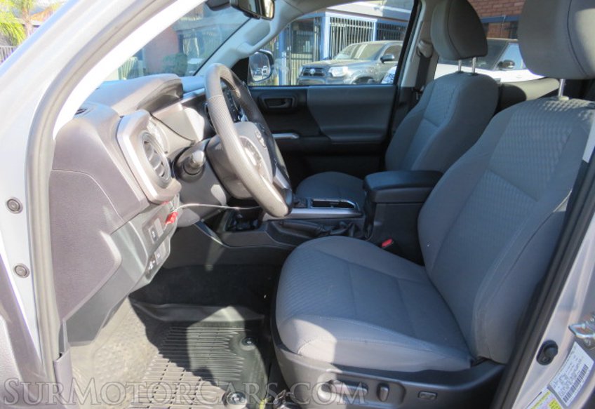 2020 Toyota Tacoma - Image 34