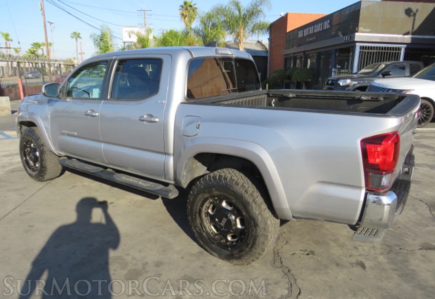 2020 Toyota Tacoma - Image 4