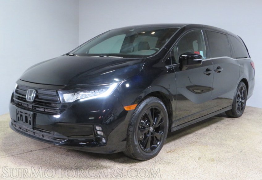 2023 Honda Odyssey - Image 4