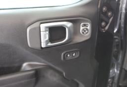 Thumbnail of 2020 Jeep Gladiator