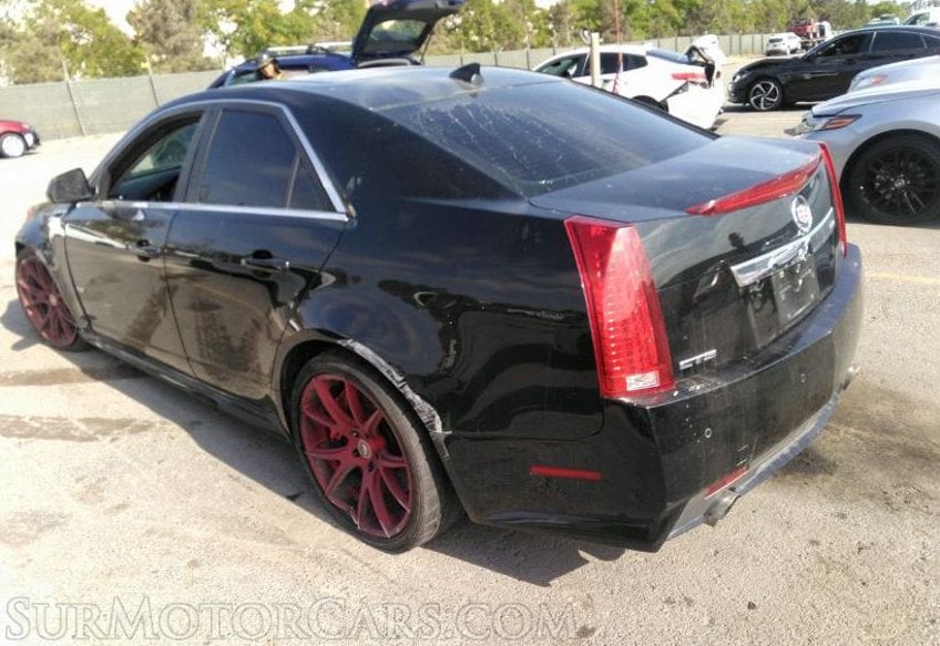 2014 Cadillac CTS-V Sedan - Image 4