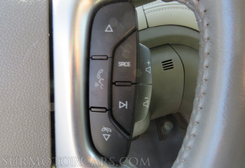 2017 Chevrolet Traverse - Image 30