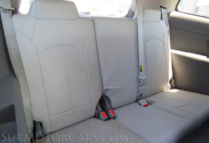 2017 Chevrolet Traverse - Image 28