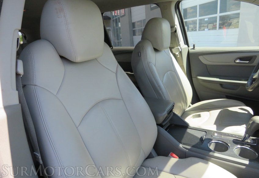 2017 Chevrolet Traverse - Image 21