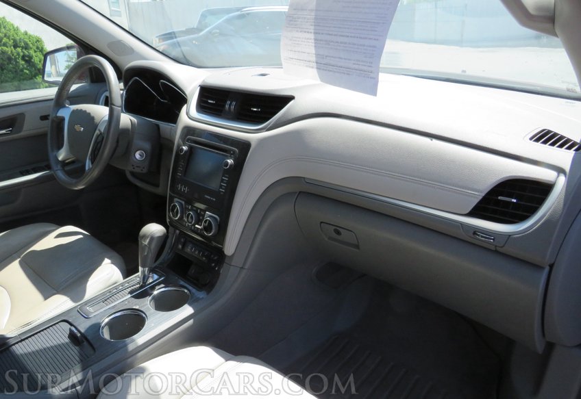 2017 Chevrolet Traverse - Image 20