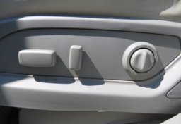 2017 Chevrolet Traverse - Image 46