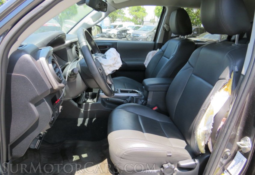 2018 Toyota Tacoma - Image 24