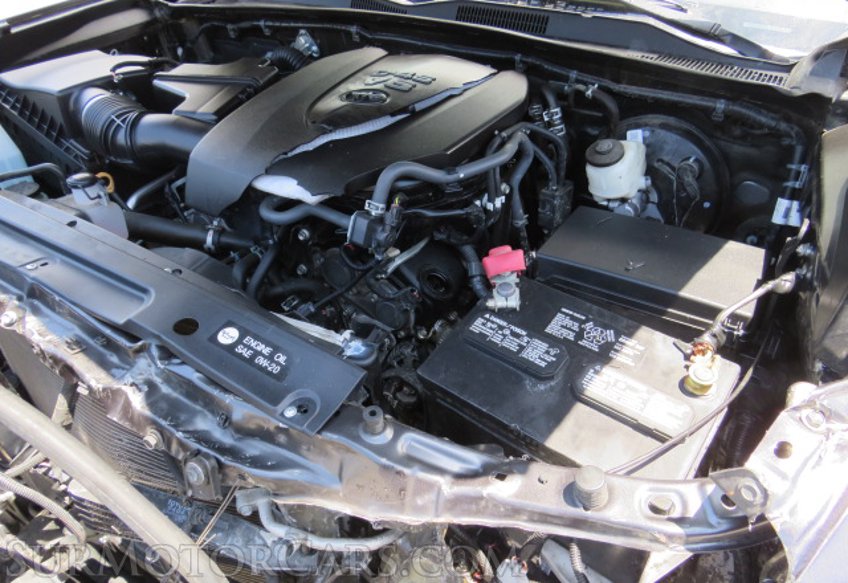 2018 Toyota Tacoma - Image 50