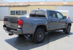 2018 Toyota Tacoma - Image 7