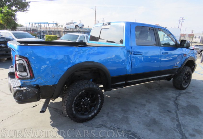 2022 Ram 2500 - Image 8