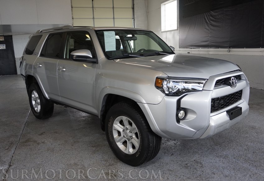 2016 Toyota 4Runner - Image 3