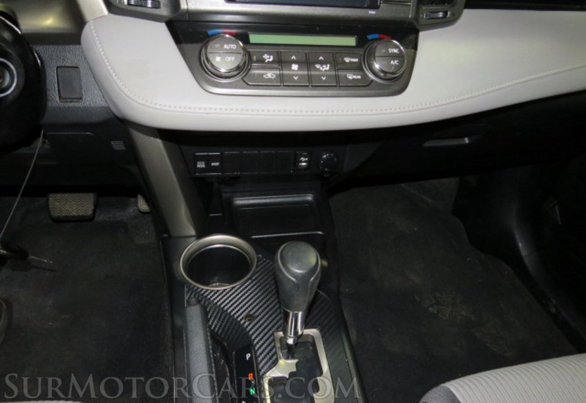 2015 Toyota RAV4 - Image 47