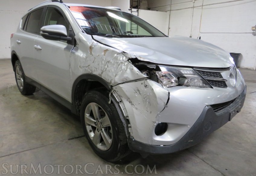 2015 Toyota RAV4 - Image 2